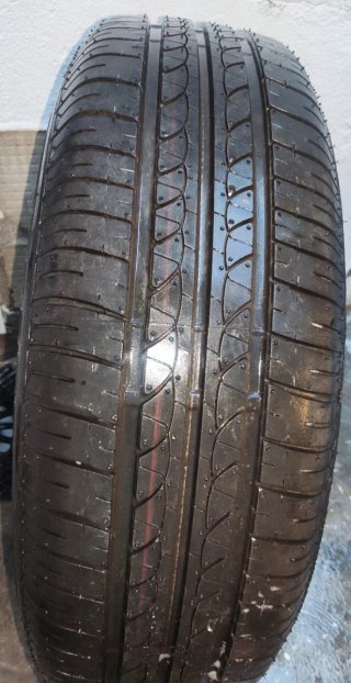Llanta y neumático Kia Carnival, Sedona y H1-H300