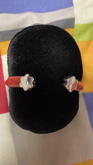 Pulsera cuero y plata flor
