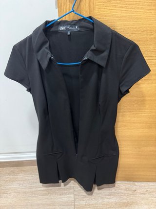 Vestido corto tablas Zara