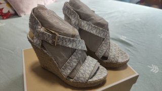 Sandalias Michael Kors Cuña
