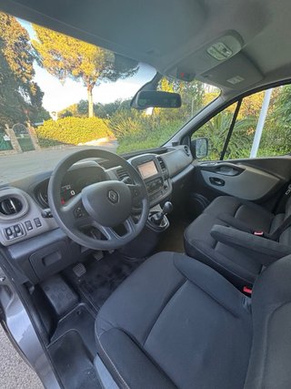 Renault Trafic 2015 9 Plazas SIN ADBLUE