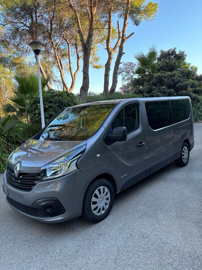 Renault Trafic PASSENGER Combi 9 1.6 dCi TT Energy 2015, foto 2