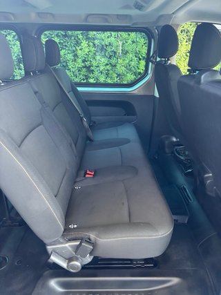 Renault Trafic 2015 9 Plazas SIN ADBLUE