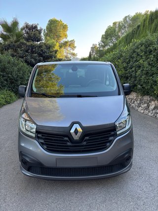 Renault Trafic 2015 9 Plazas SIN ADBLUE