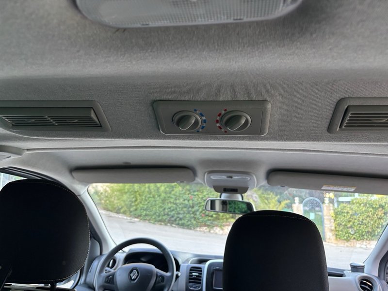 Renault Trafic PASSENGER Combi 9 1.6 dCi TT Energy 2015, foto 19