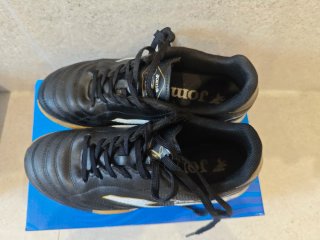 Zapatillas Joma multitacos niño negro/dorado