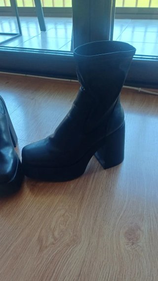 Botines plataforma negros