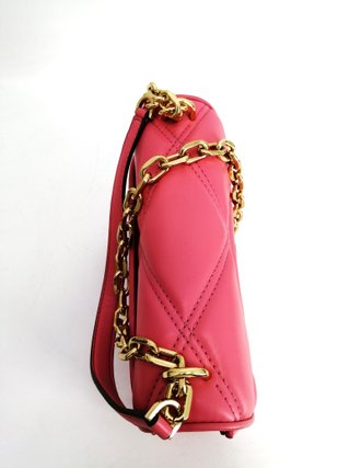 Borsa a spalla piccola Michael Kors Serena in pelle rosa