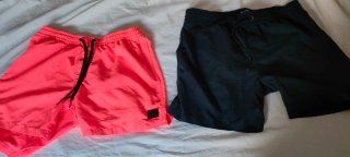 2 Costumi Billabong e Quicksilver Taglia S