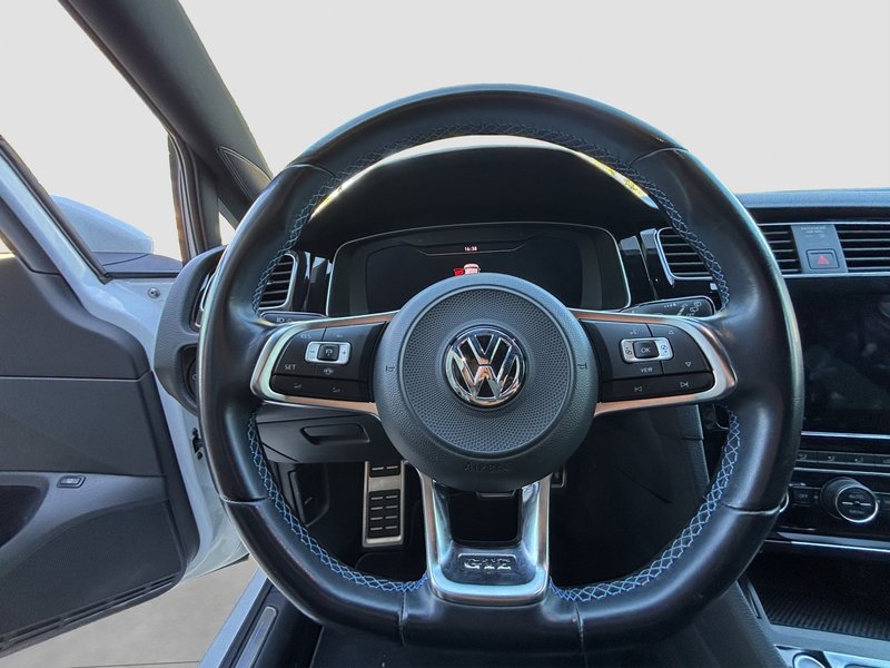 Volkswagen Golf 2020, foto 11