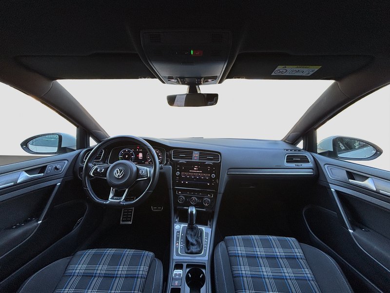 Volkswagen Golf 2020, foto 10
