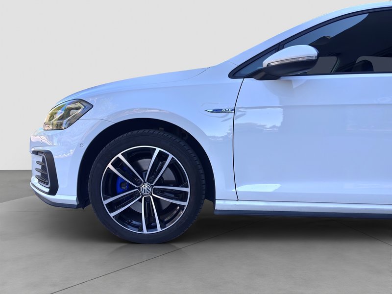 Volkswagen Golf 2020, foto 15