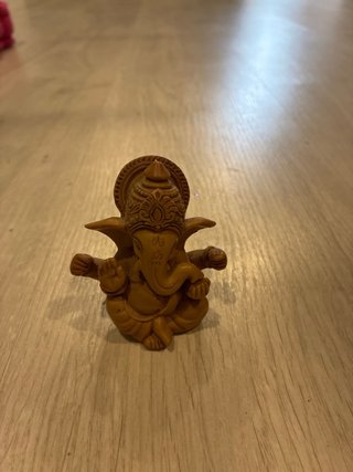 Figura Ganesha hindú madera