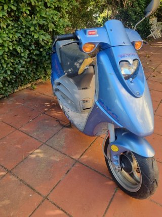 Scooter Derbi Hunter Azul/Gris