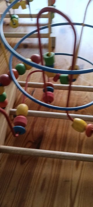 Juego de Cuentas y Laberinto de Madera