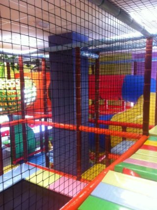 Parque infantil interior