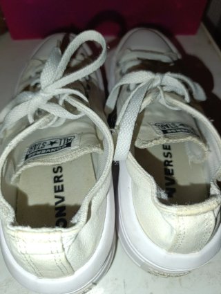 Zapatillas Converse Blancas .