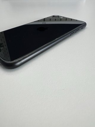 iPhone SE 2da Gen 64GB Negro