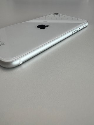 iPhone SE 2da Gen 64GB Blanco