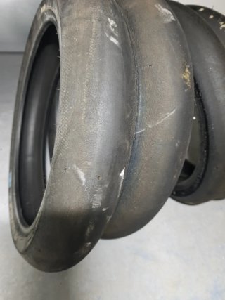 Neumáticos Dunlop Moto3 Slicks