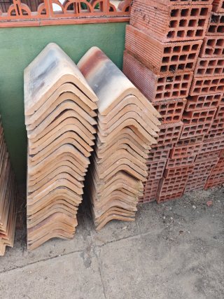Tejas y Baldosas de Cerámica