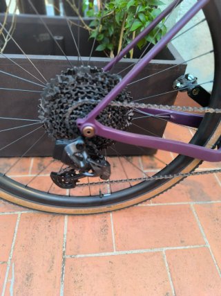Bicicleta Gravel Guava Spot Force