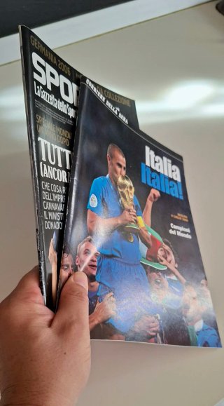 Lotto 2 riviste Mondiali 2006