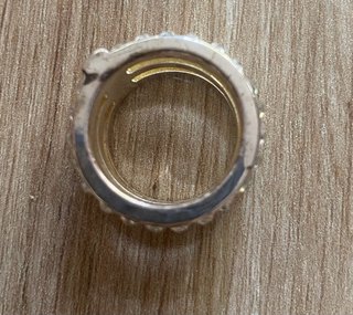 Anillo plateado con cristales