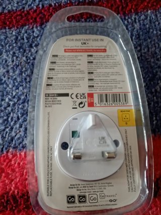 Adaptador UK/Europa para Afeitadora