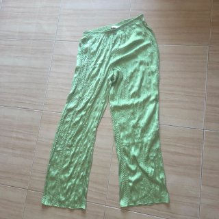 Conjunto camisa y pantalón verde