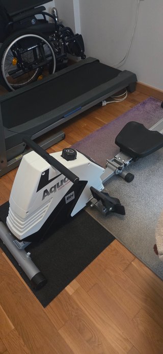 Máquina de Remo BH Aqua Home Rower