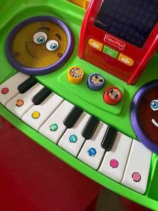 Piano de Juguete -escritorio Fisher-Price