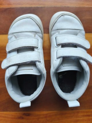 Zapato Feroz Moraira Blanco Talla 30 usadas