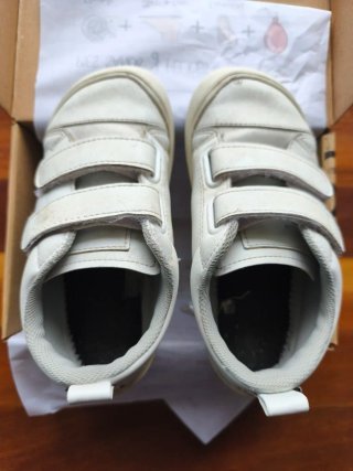 Zapato Feroz Moraira Blanco Talla 30 usadas