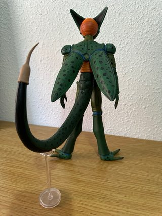 Figura Cell Perfect Dragon Ball Z + Soporte