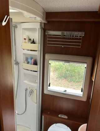 Autocaravana integral Laika Rexosline 620