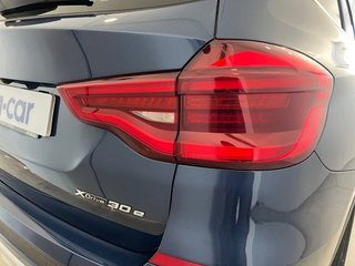 BMW X3 xDrive30e