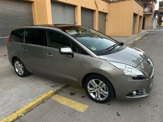 Peugeot 5008 2.0 hdi 150km