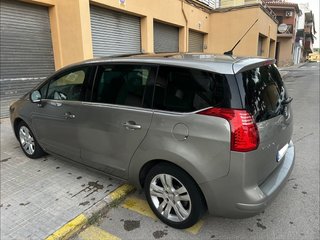 Peugeot 5008 2.0 hdi 150km