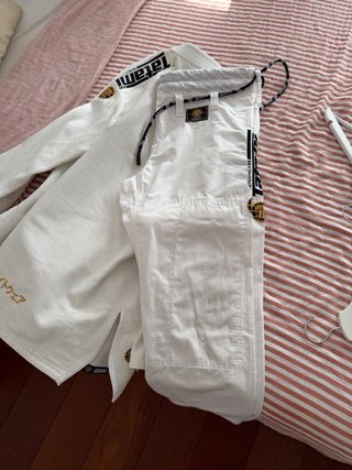 Kimono BJJ Tatami Estilo Gold Blanco Talla A2L