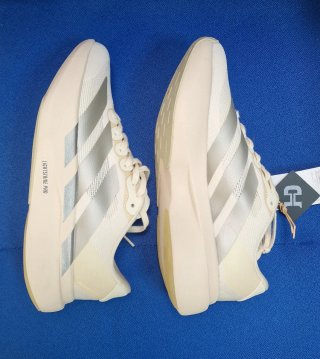 Zapatillas Beige y Grises