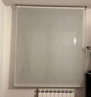 Estor enrollable gris Ikea