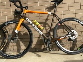 Bicicleta Gravel Carbono XL Sram Force