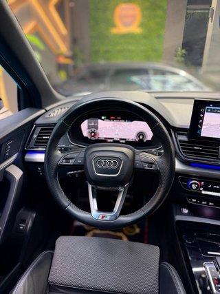 AUDI Q5 SPORTBACK ( S-LINE + BLACK LINE )