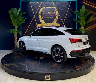 AUDI Q5 SPORTBACK ( S-LINE + BLACK LINE )