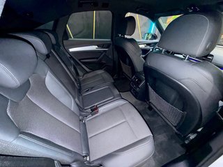 AUDI Q5 SPORTBACK ( S-LINE + BLACK LINE )