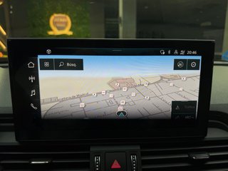 AUDI Q5 SPORTBACK ( S-LINE + BLACK LINE )