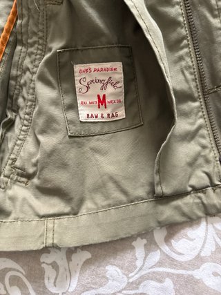 Cazadora  impermeable verde militar