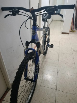 Bicicleta Trek 4300 Plata/Azul
