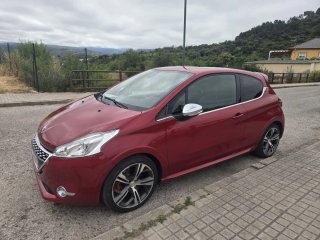 Peugeot 208 2014